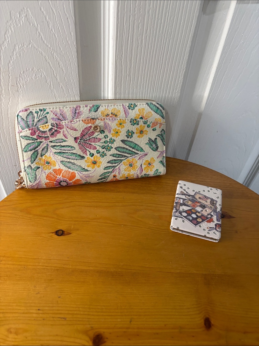 Sonoma Floral Zip-Around Wallet and MakeUp Mirror